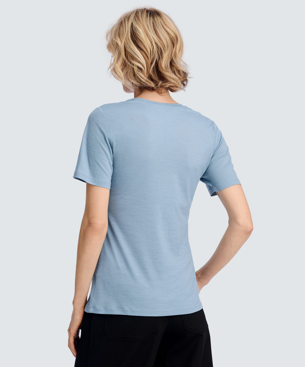 Women's Ultralight Merino V-Neck T-Shirt